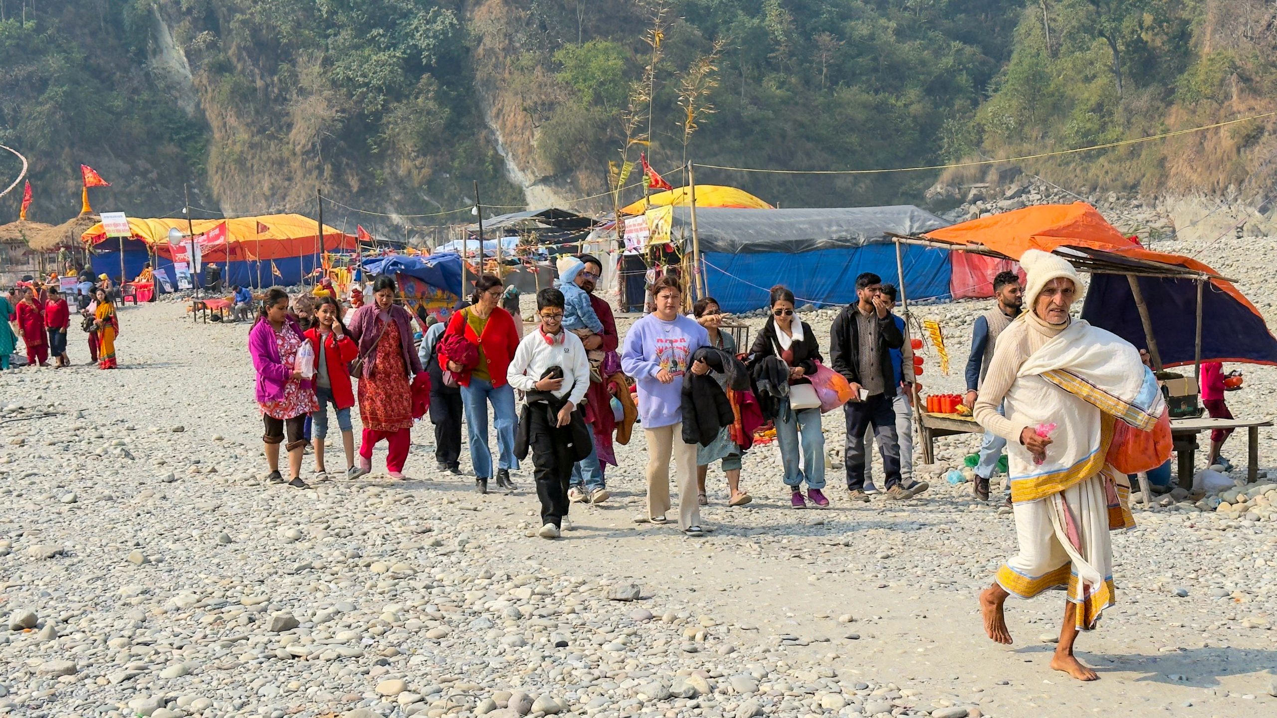 शतचण्डी महायज्ञ एवं देवघाट माघ–महोत्सव (तस्बिरहरुमा)