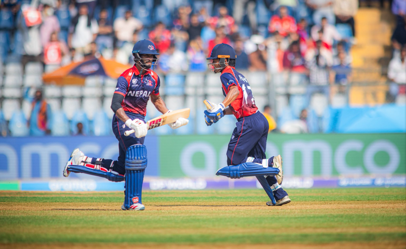 नेपालले इटालीलाई दियो १२४ रनको लक्ष्य